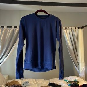 navy blue under armor crew neck sweatshirt